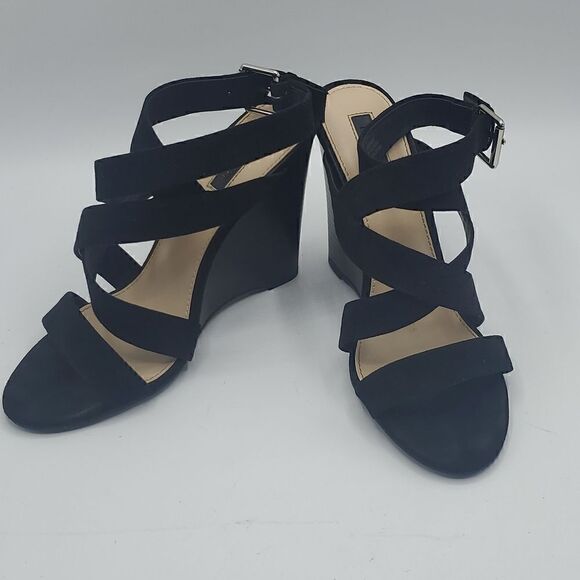 Forever 21 Black Strappy Wedges Size 7.5 - Picture 15 of 17